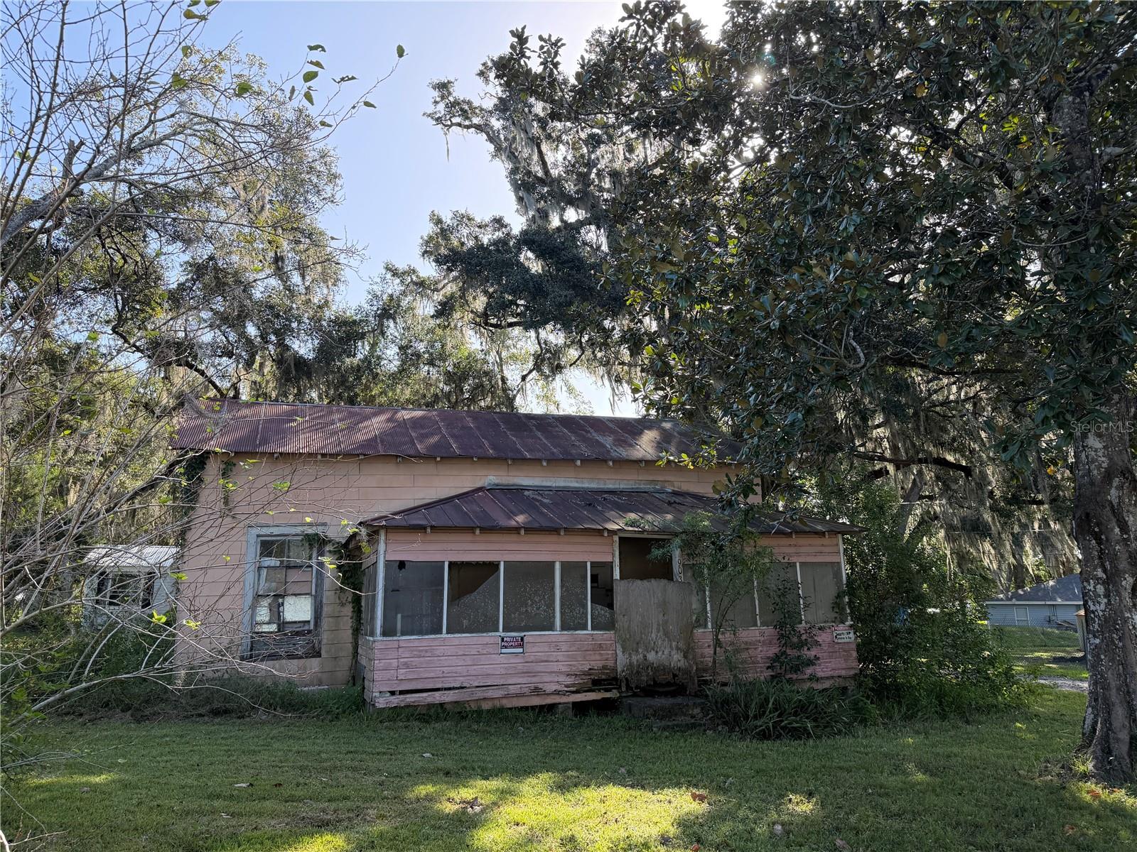 9038 PARRISH AVENUE, Brooksville, FL 34601