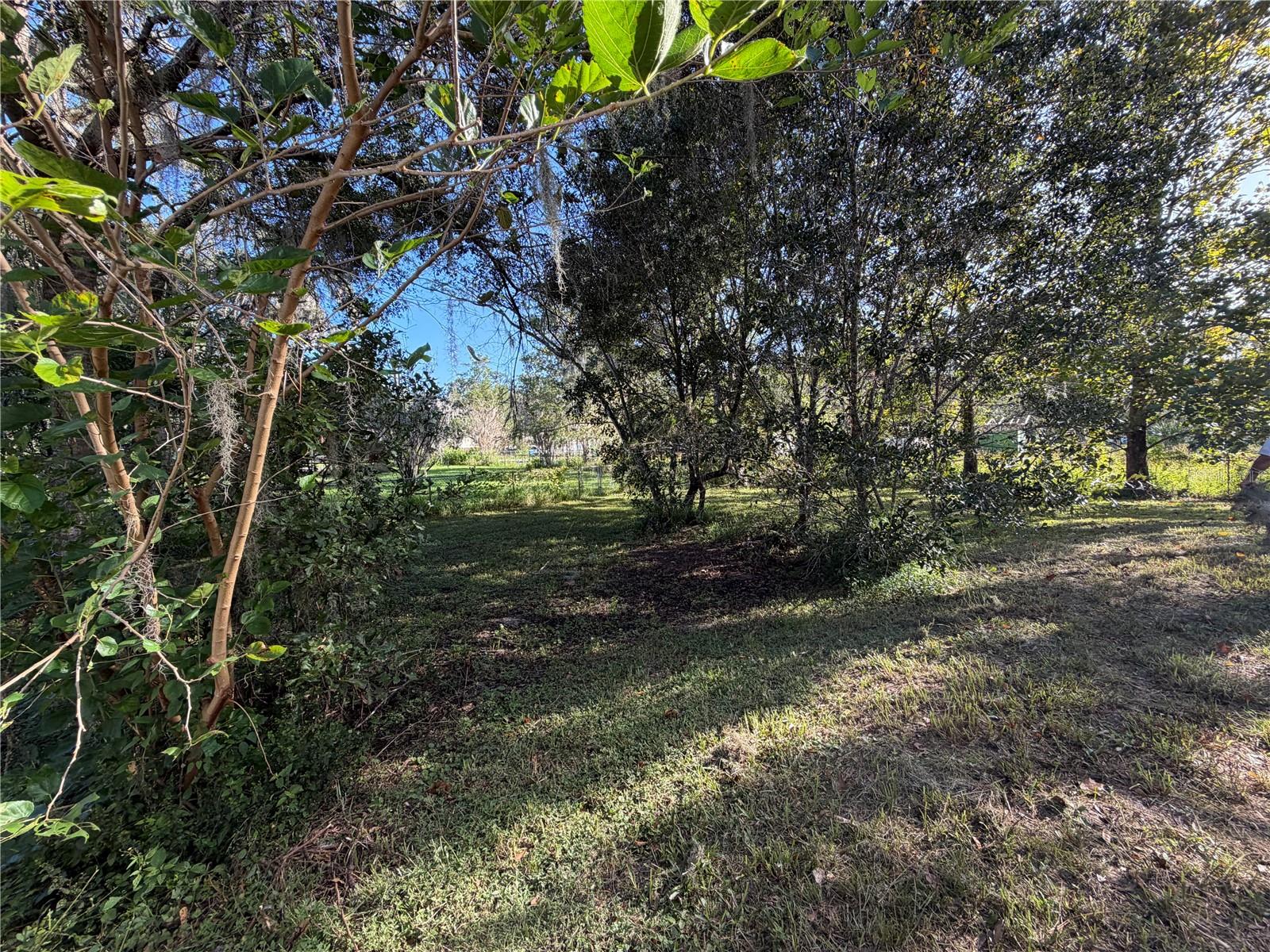 9038 PARRISH AVENUE, Brooksville, FL 34601