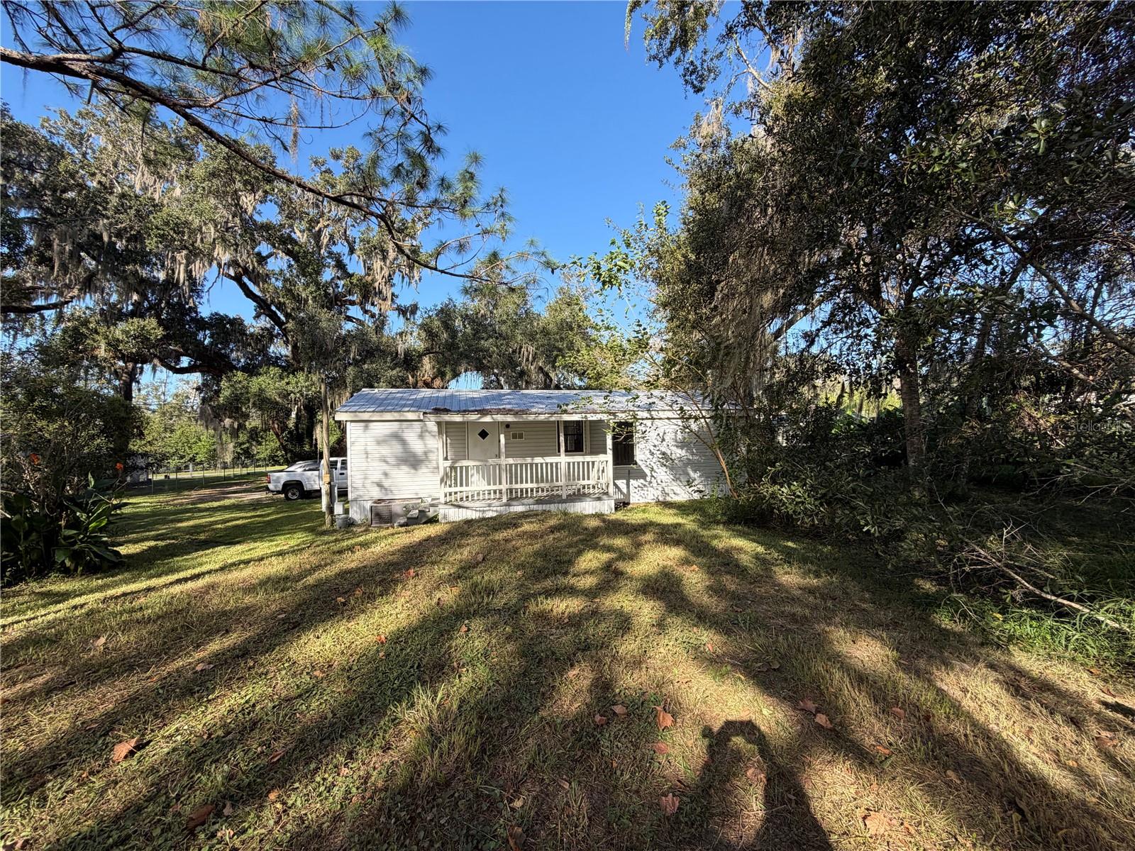 9038 PARRISH AVENUE, Brooksville, FL 34601