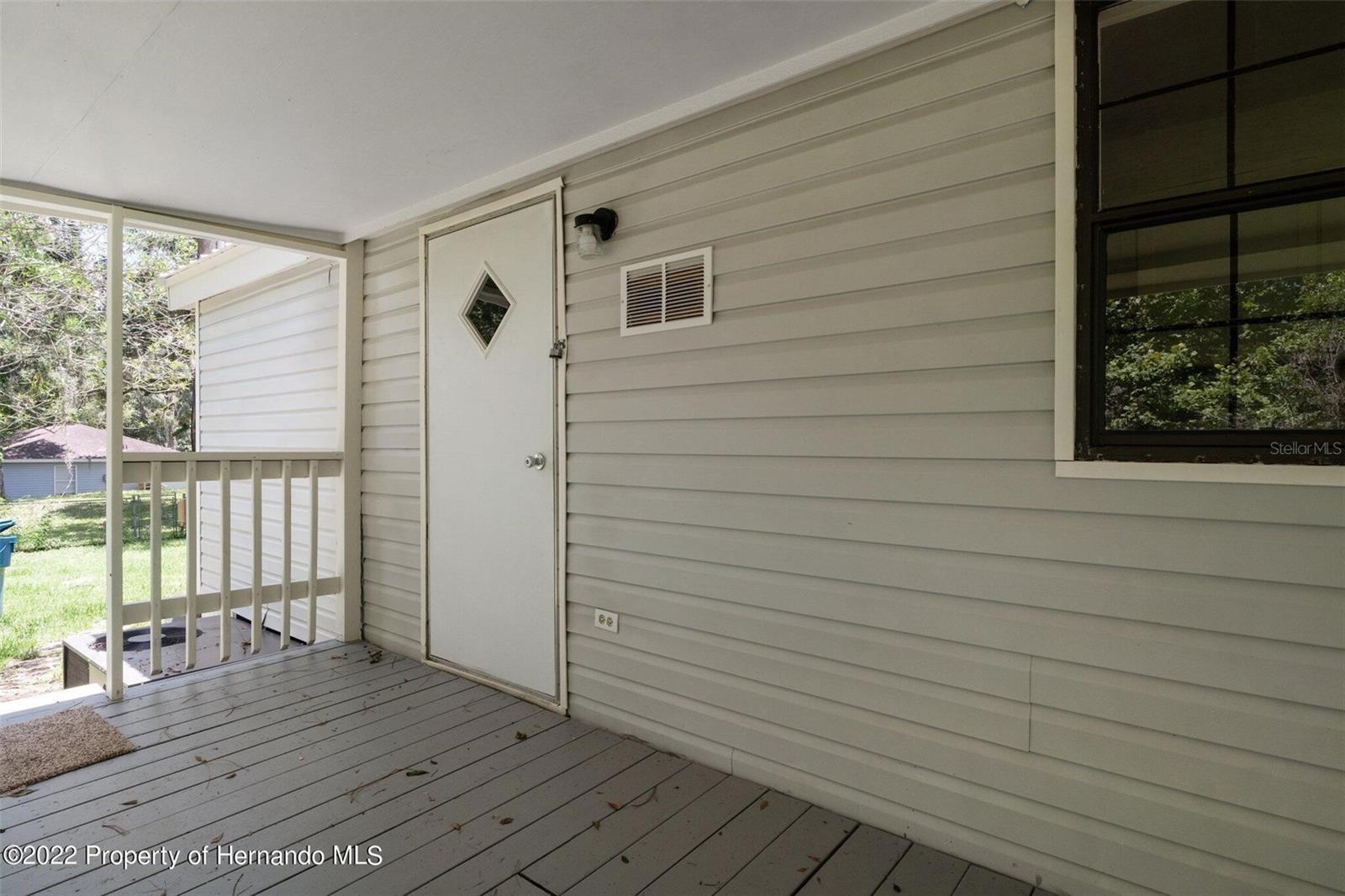 9038 PARRISH AVENUE, Brooksville, FL 34601