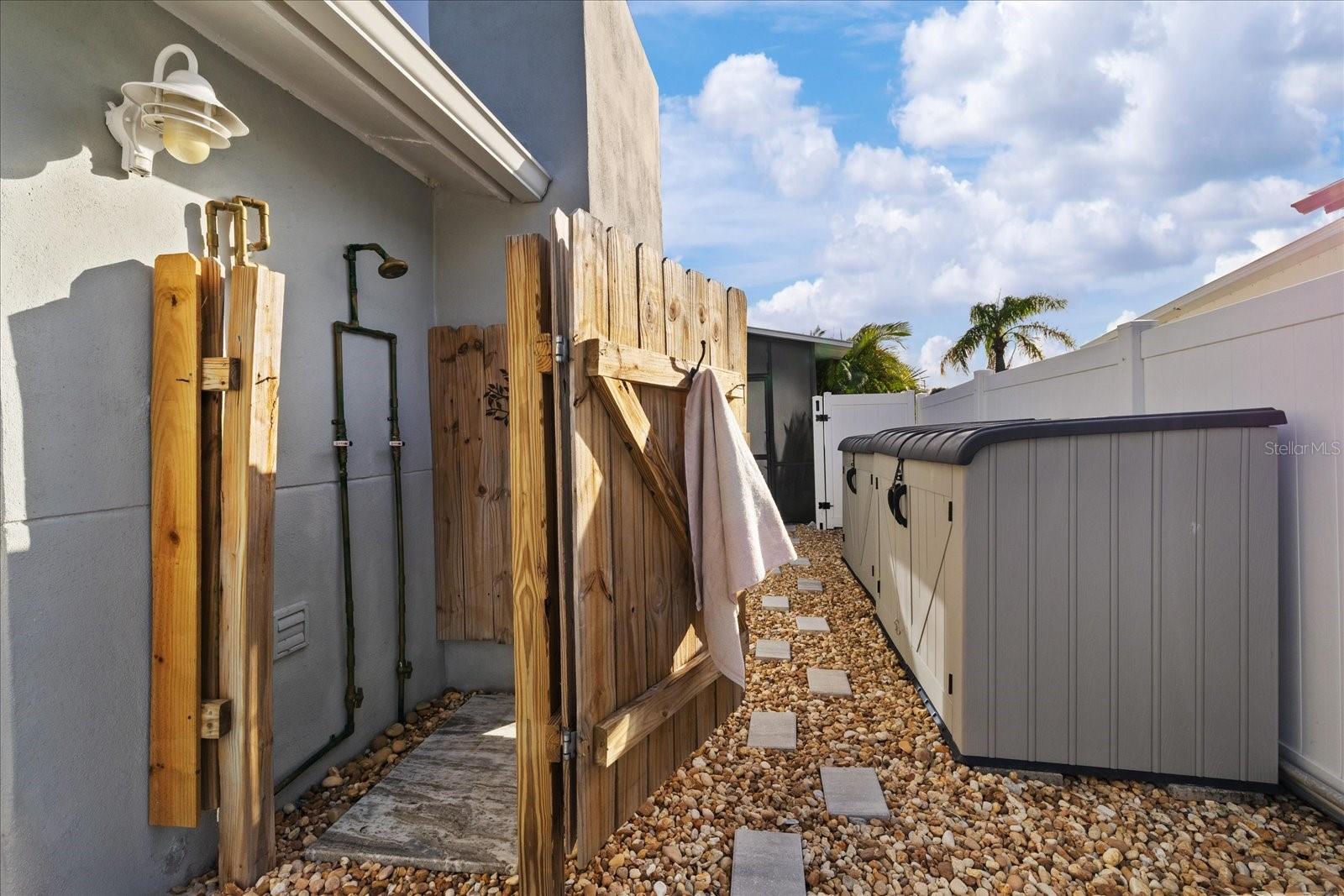 4532 FLORAMAR TERRACE, New Port Richey, FL 34652