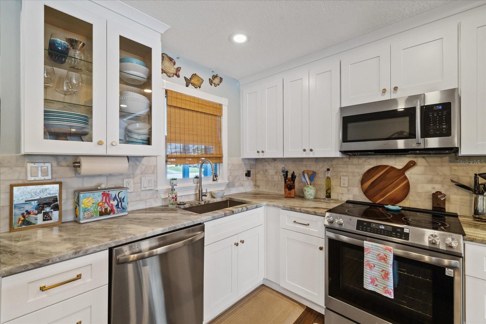 4532 FLORAMAR TERRACE, New Port Richey, FL 34652