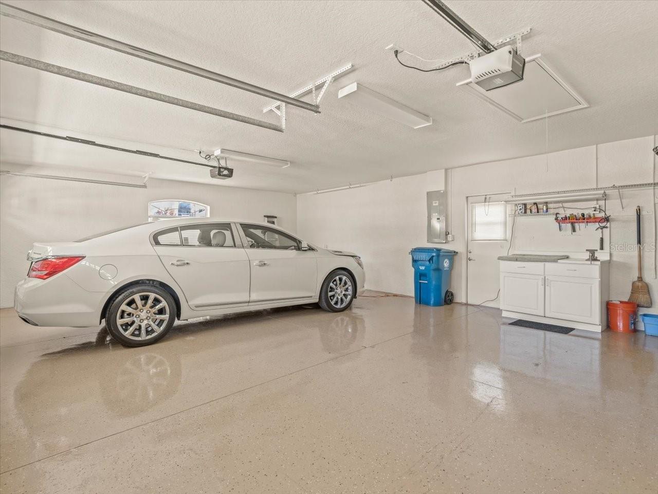 9216 TARLETON CIRCLE, Weeki Wachee, FL 34613