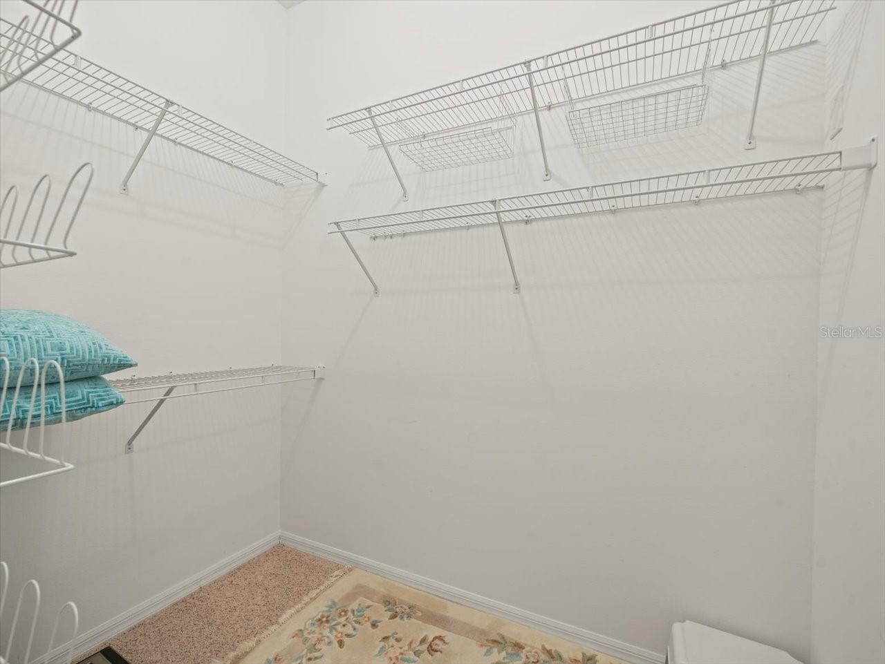 9216 TARLETON CIRCLE, Weeki Wachee, FL 34613