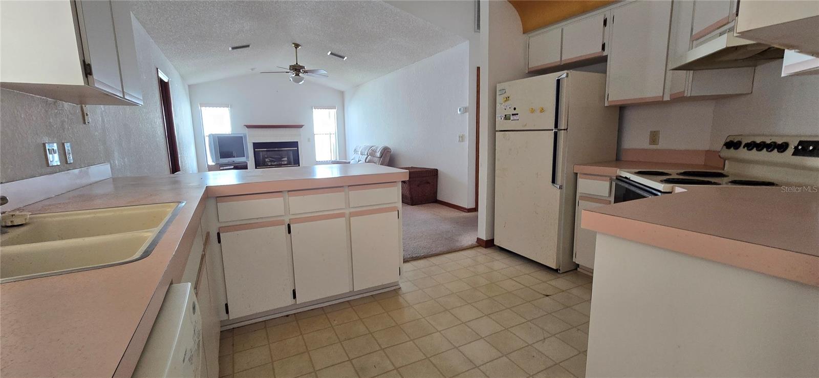2315 RENTON LANE, Spring Hill, FL 34609