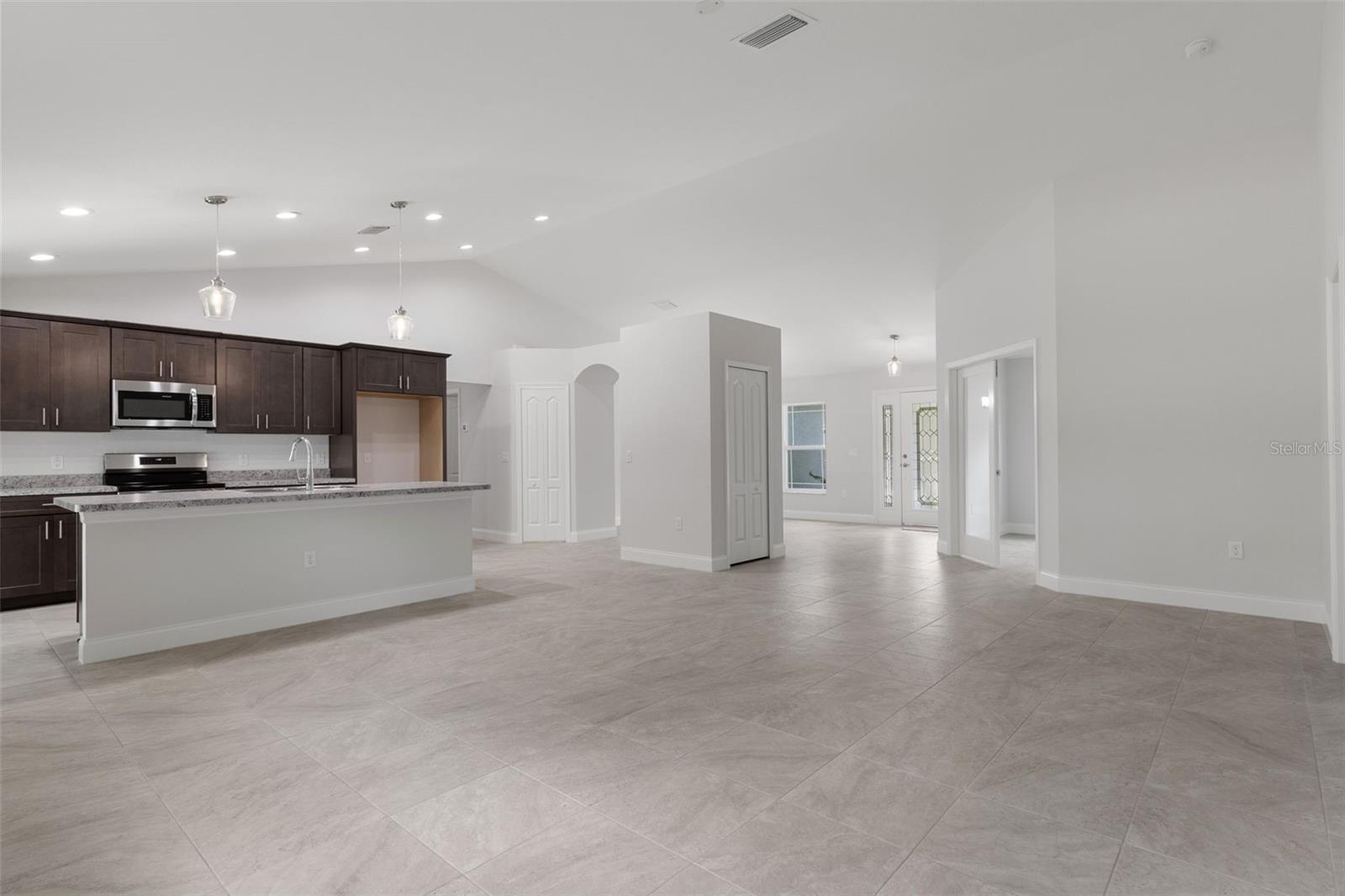 12572 JAYBIRD ROAD, Weeki Wachee, FL 34614