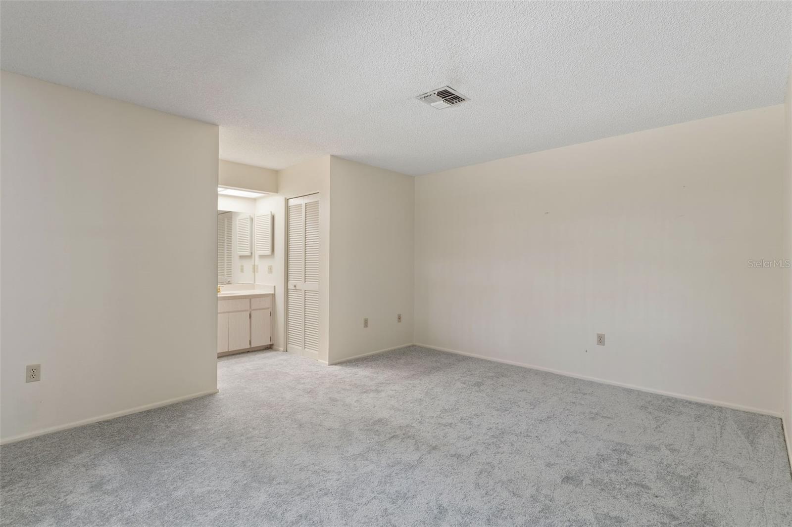 6402 OCEAN PINES LANE, Spring Hill, FL 34606