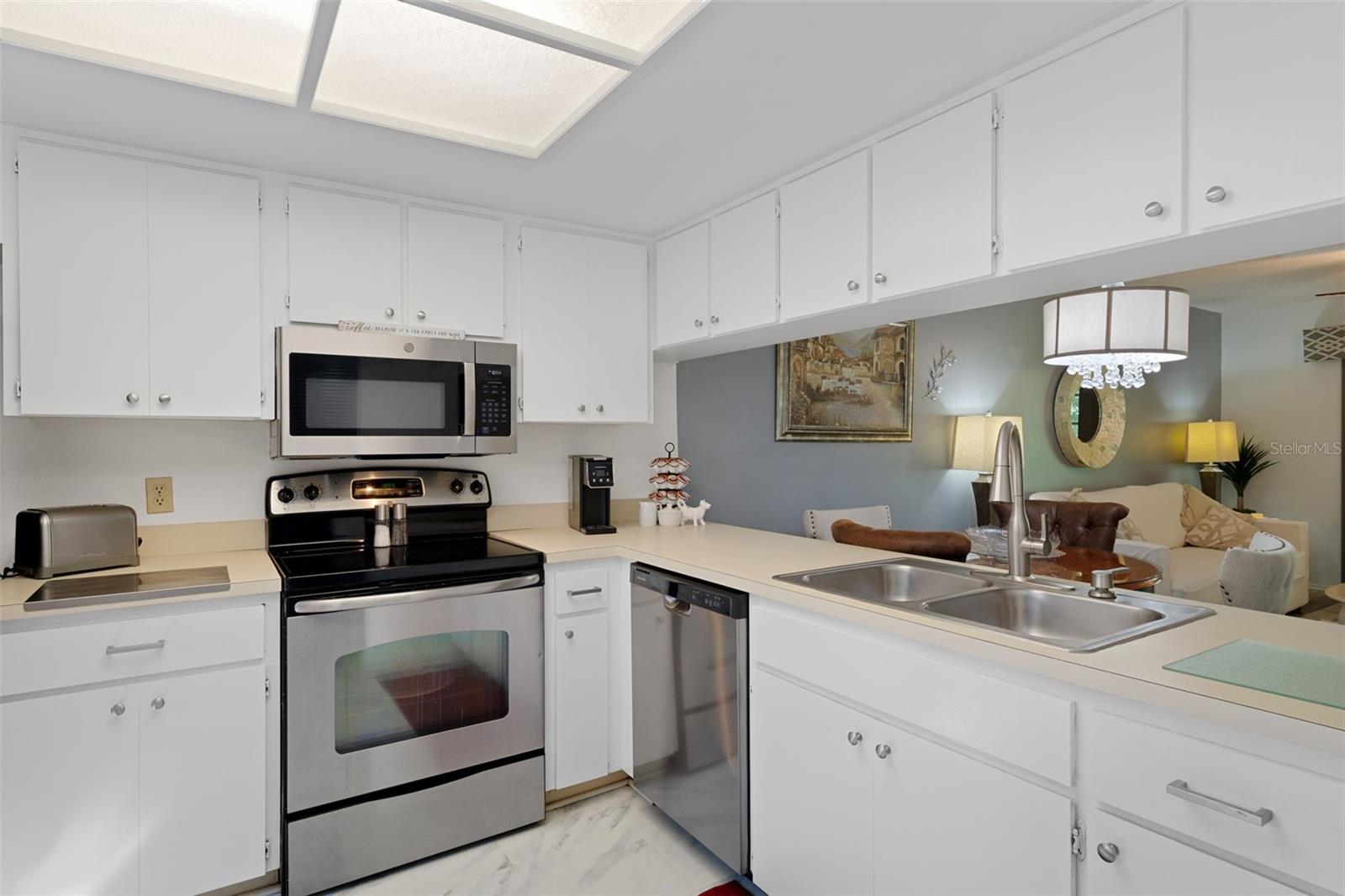 6466 NATURE PRESERVE LANE, Spring Hill, FL 34606
