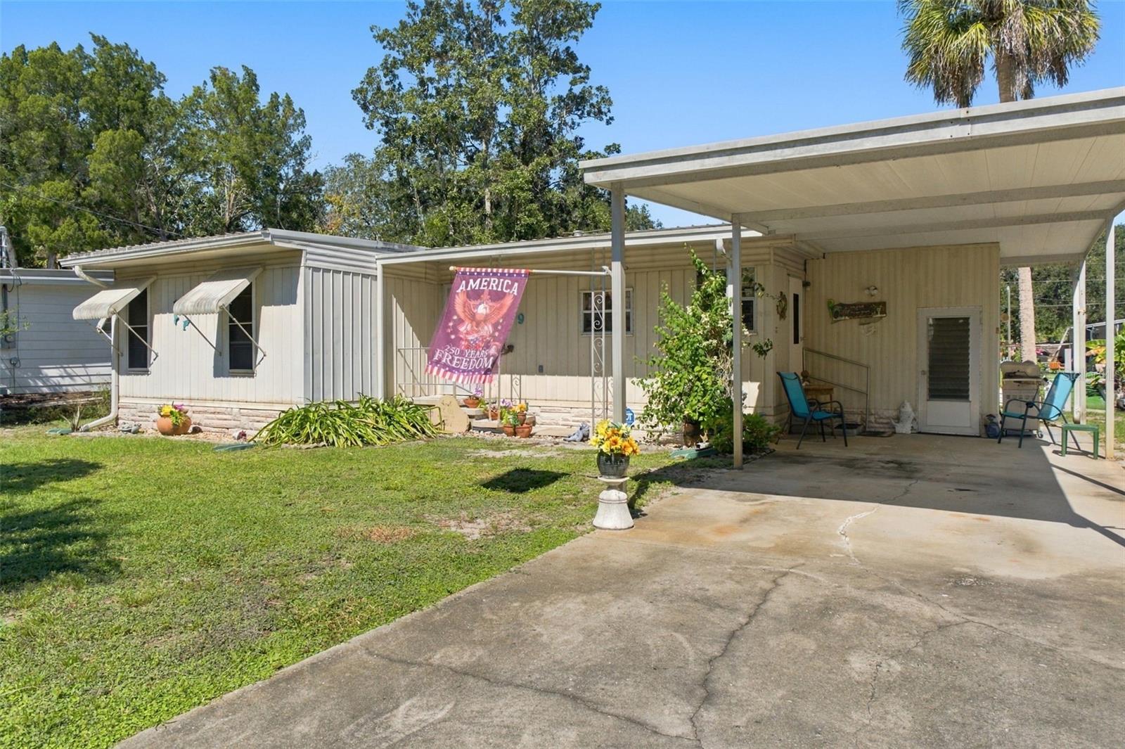 6439 THERESA AVENUE, Weeki Wachee, FL 34607