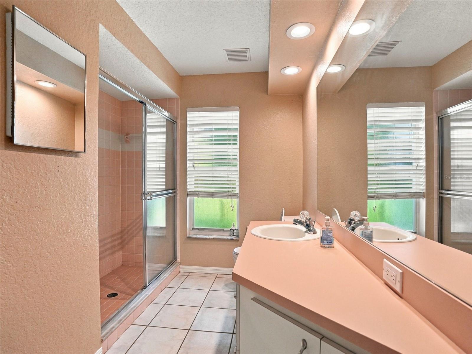 8175 WINDING OAK LANE, Spring Hill, FL 34606
