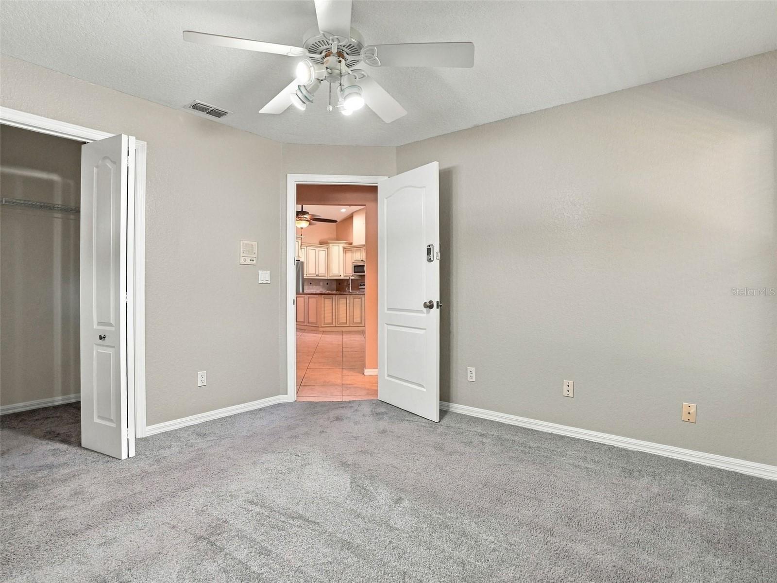 8175 WINDING OAK LANE, Spring Hill, FL 34606