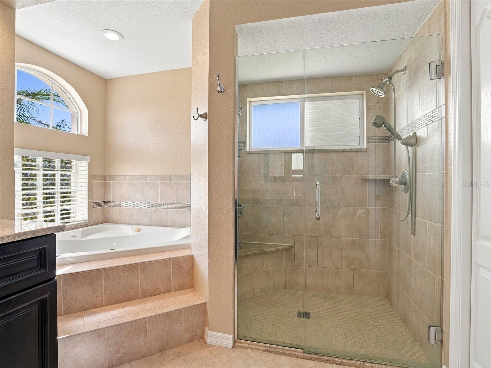 8175 WINDING OAK LANE, Spring Hill, FL 34606