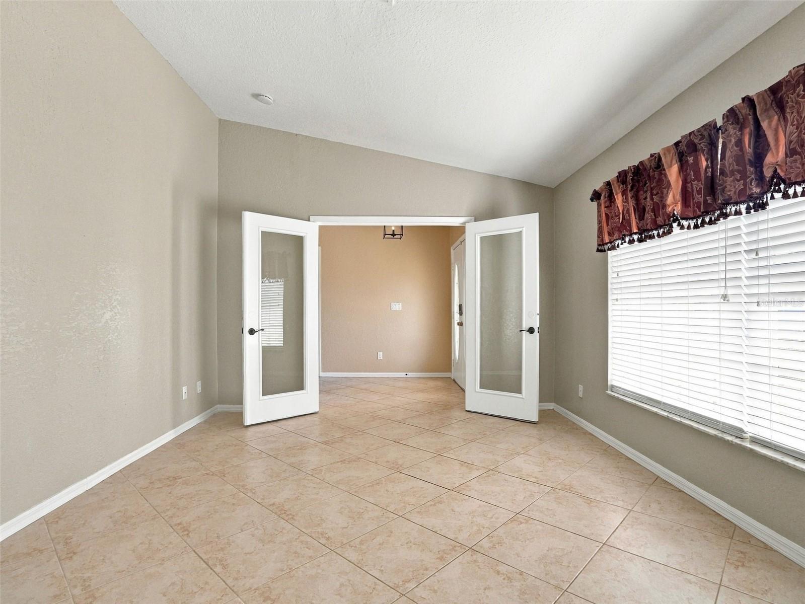 8175 WINDING OAK LANE, Spring Hill, FL 34606