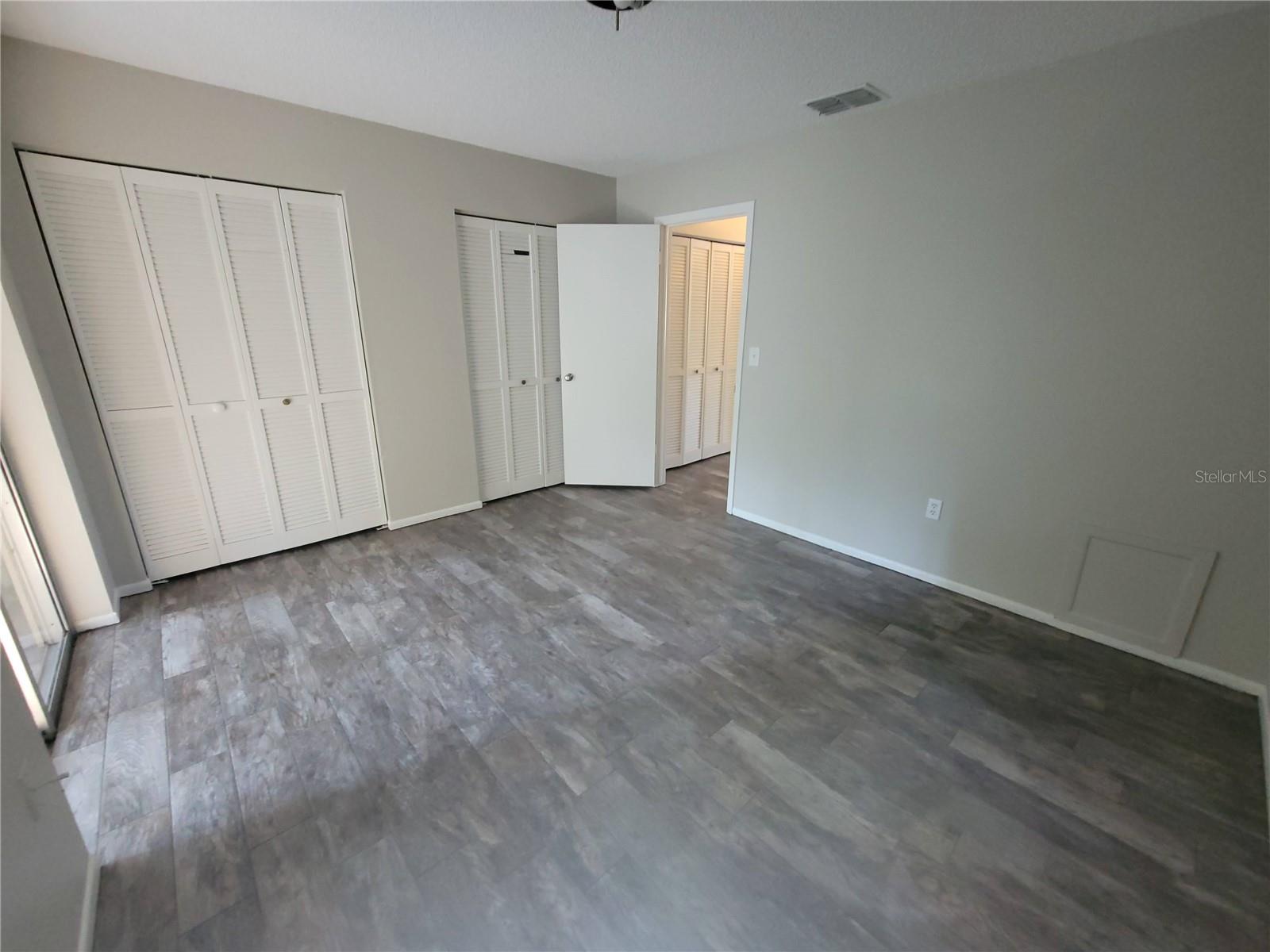 305 JERU BOULEVARD, #B, Tarpon Springs, FL 34689