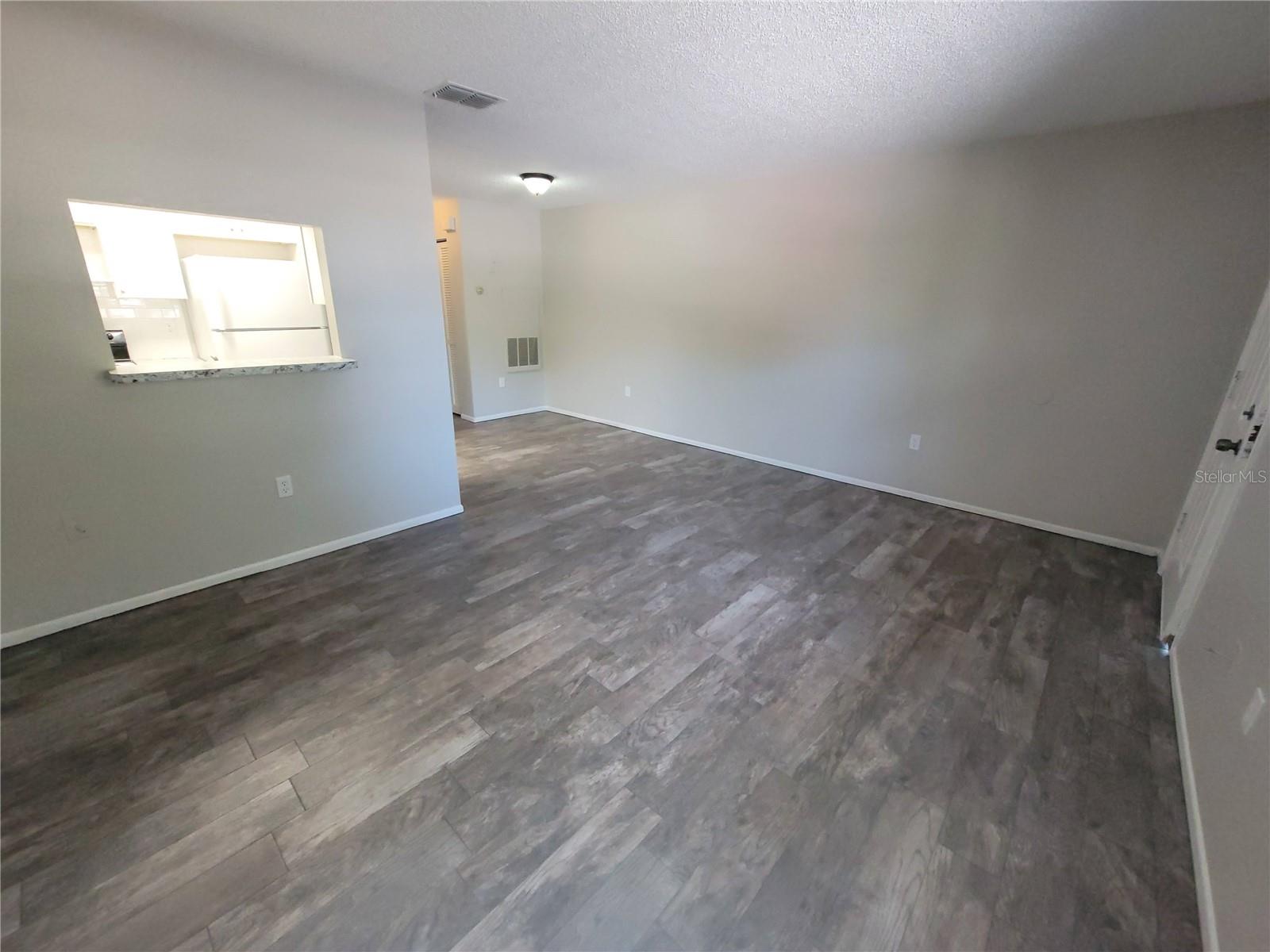 305 JERU BOULEVARD, #B, Tarpon Springs, FL 34689 305 JERU BOULEVARD, #B, Tarpon Springs, FL 34689