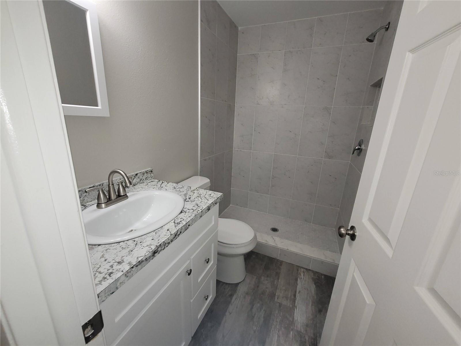 305 JERU BOULEVARD, #B, Tarpon Springs, FL 34689