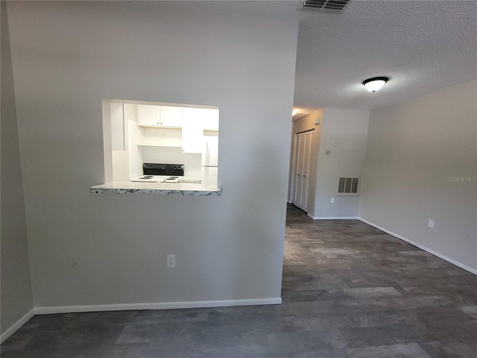 305 JERU BOULEVARD, #B, Tarpon Springs, FL 34689 305 JERU BOULEVARD, #B, Tarpon Springs, FL 34689