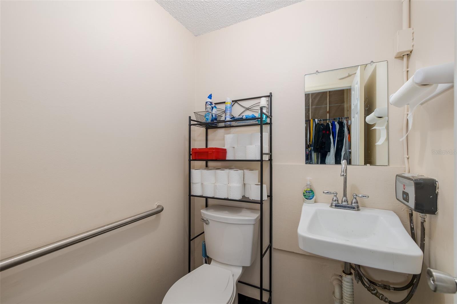 5345 MILE STRETCH DRIVE, Holiday, FL 34690