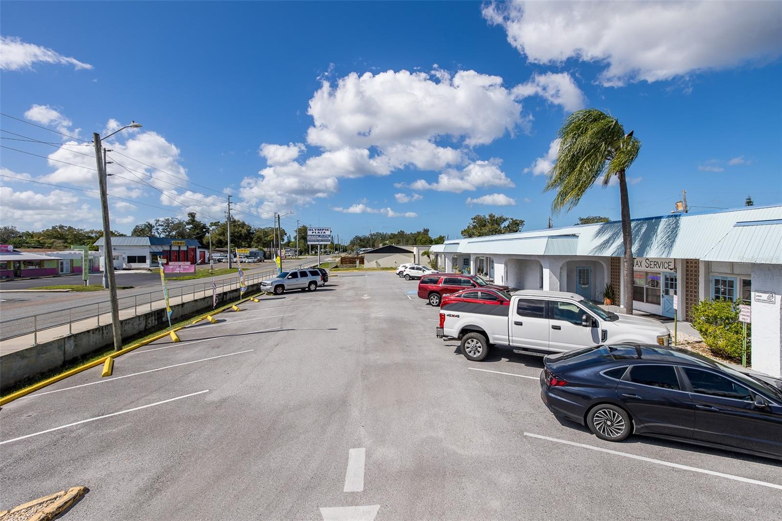 5345 MILE STRETCH DRIVE, Holiday, FL 34690