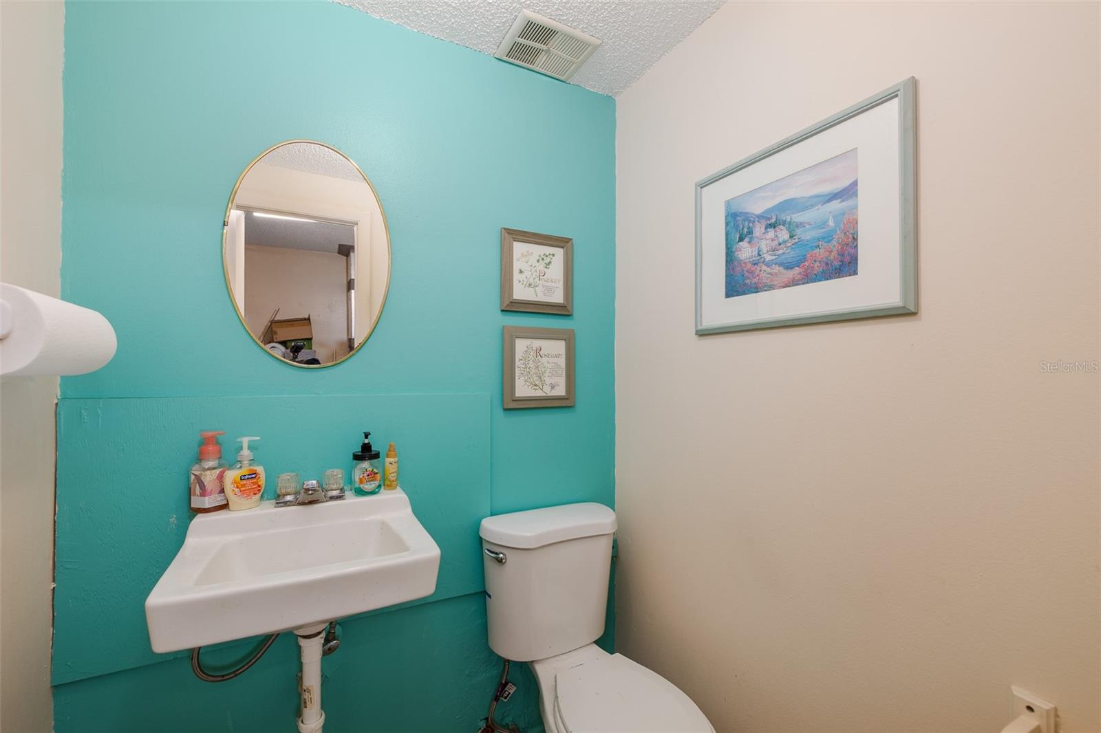 5345 MILE STRETCH DRIVE, Holiday, FL 34690