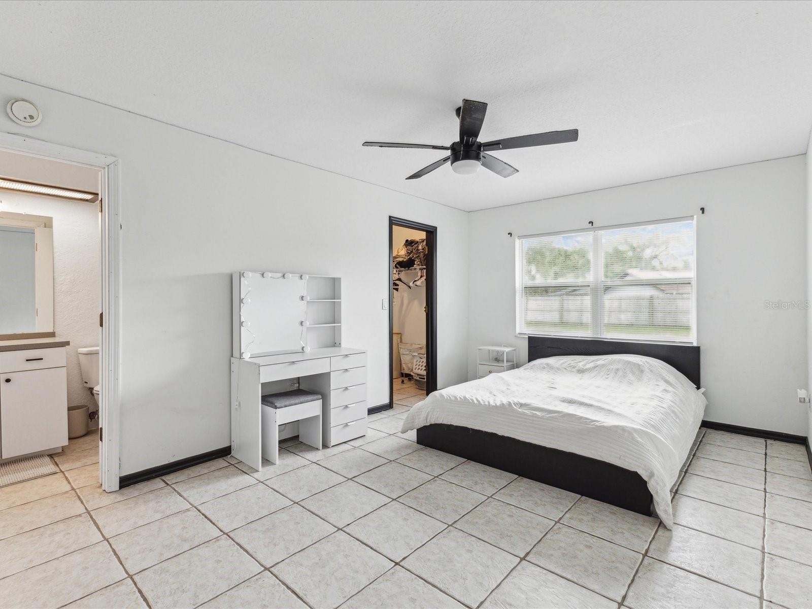 Guest Bedroom 2 with Ensuite