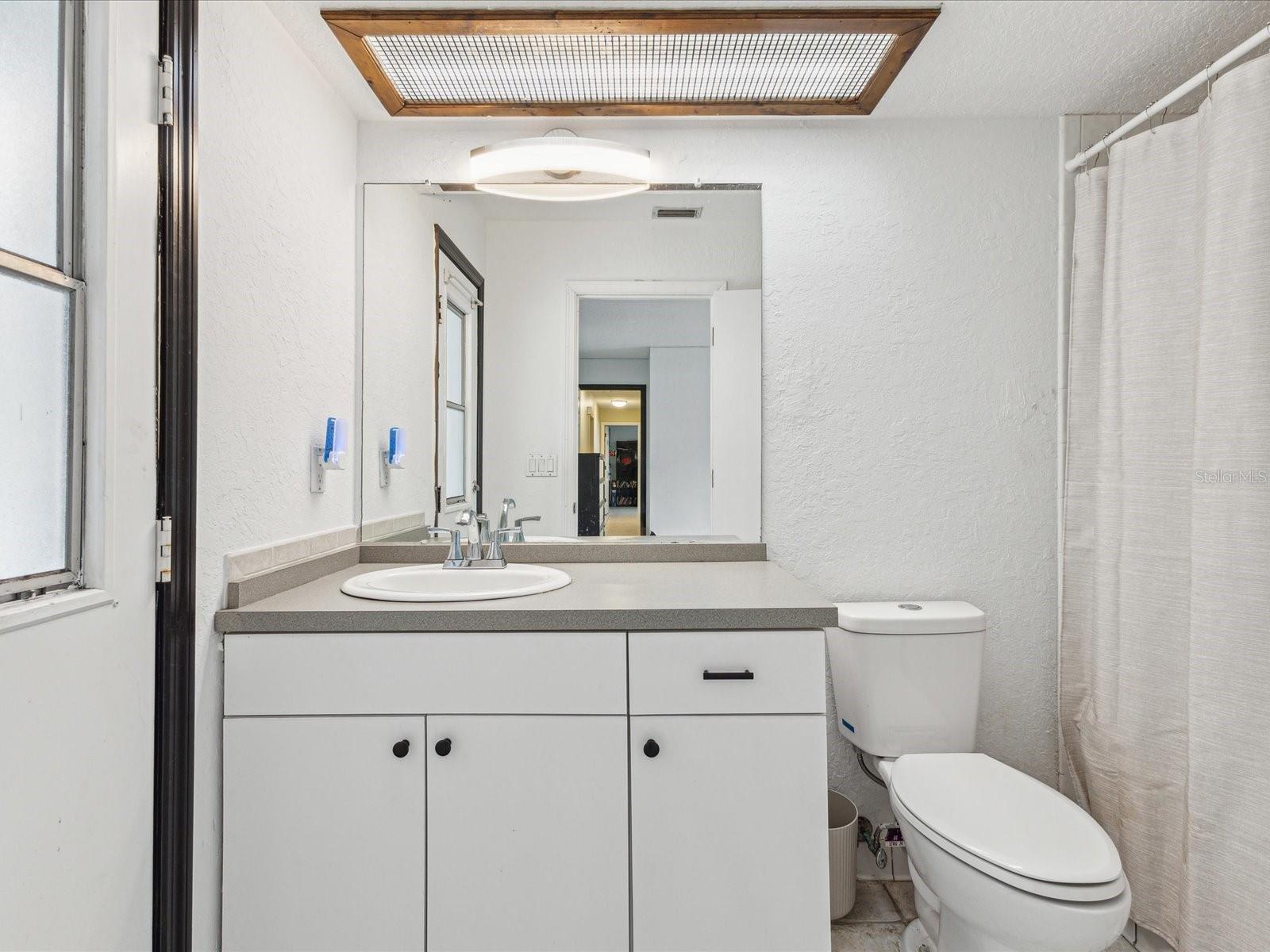 Bedroom 2 ensuite with pool access