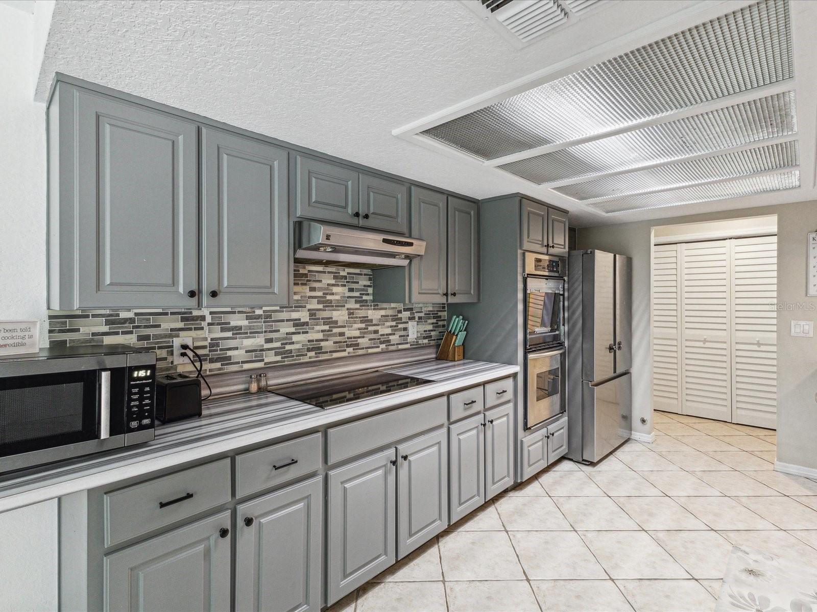 1222 HUNTINGTON AVENUE, Spring Hill, FL 34609
