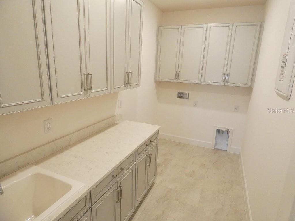 958 SIGNET DRIVE, Apollo Beach, FL 33572
