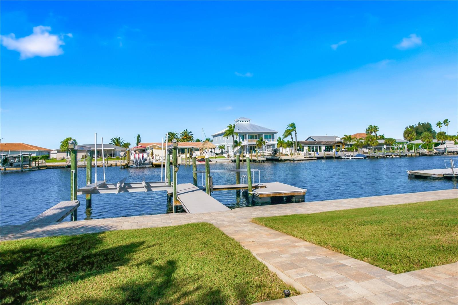 5449 BOWLINE BEND, New Port Richey, FL 34652