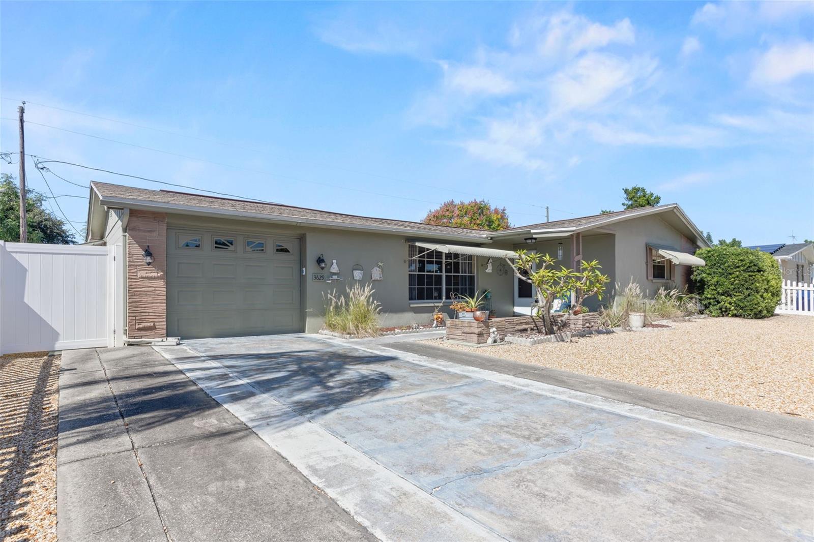 3629 KINGSBURY DRIVE, Holiday, FL 34691