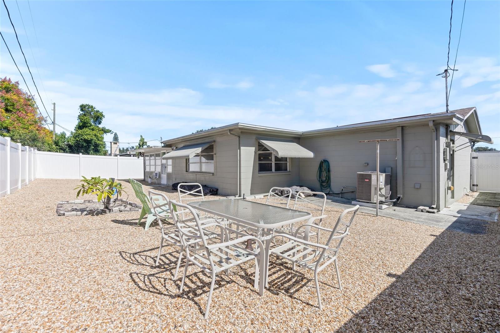 3629 KINGSBURY DRIVE, Holiday, FL 34691