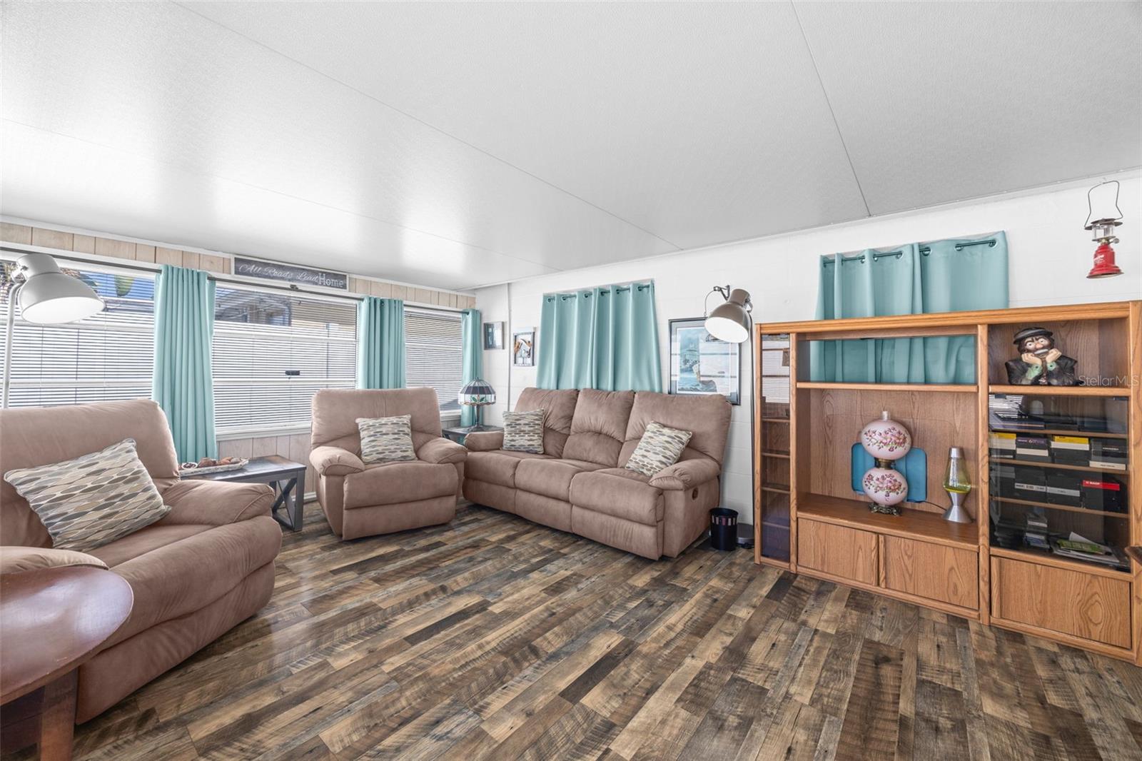 3629 KINGSBURY DRIVE, Holiday, FL 34691