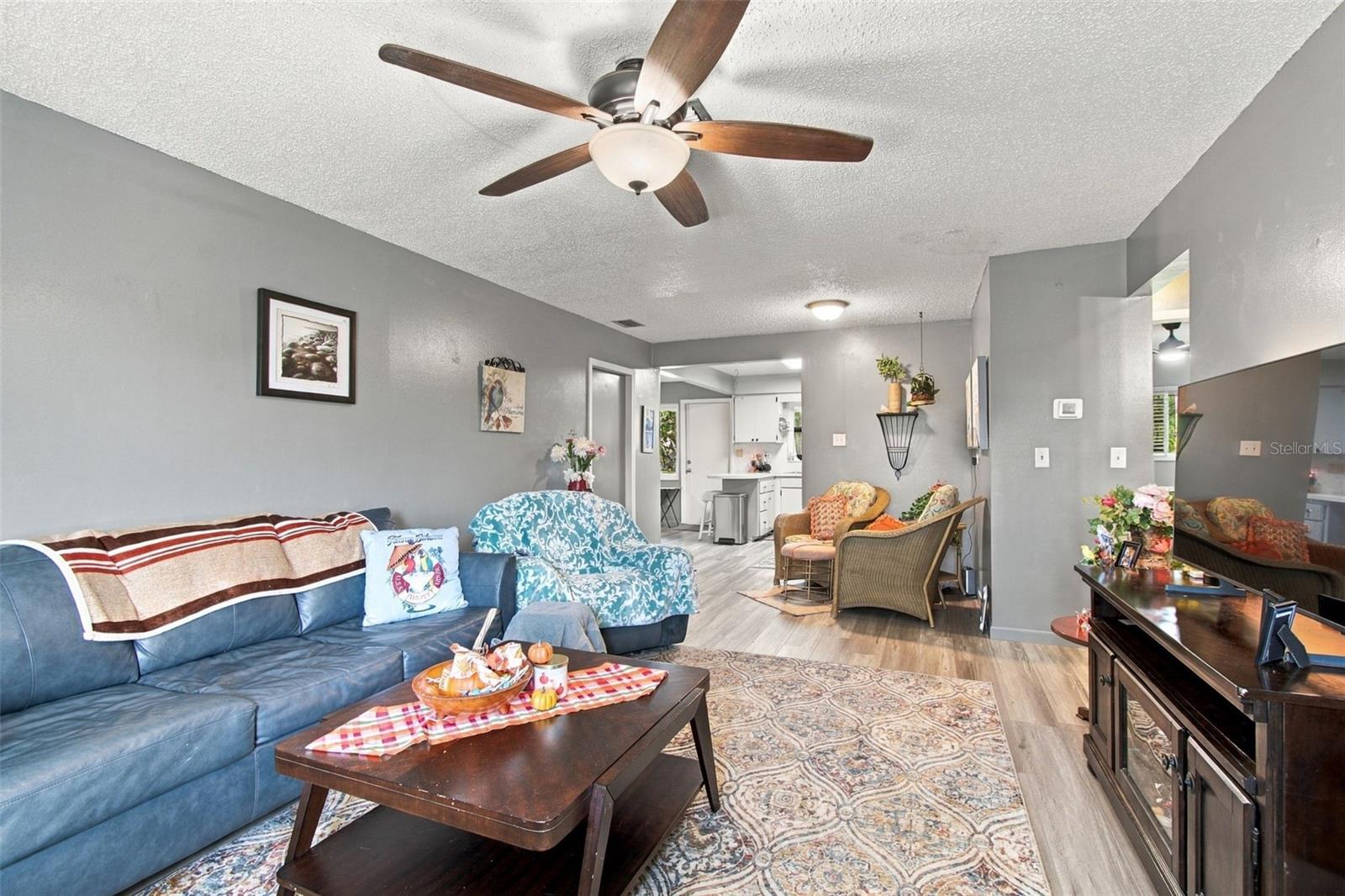 7079 LAFAYETTE N, Pinellas Park, FL 33781