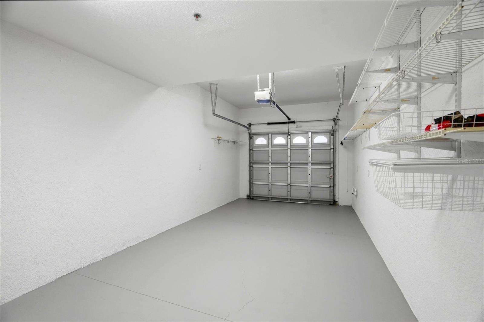21019 SUNPOINT WAY, #201, Lutz, FL 33558