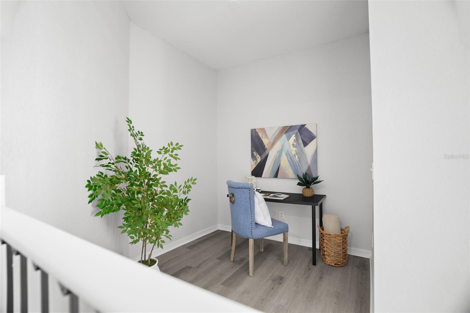21019 SUNPOINT WAY, #201, Lutz, FL 33558