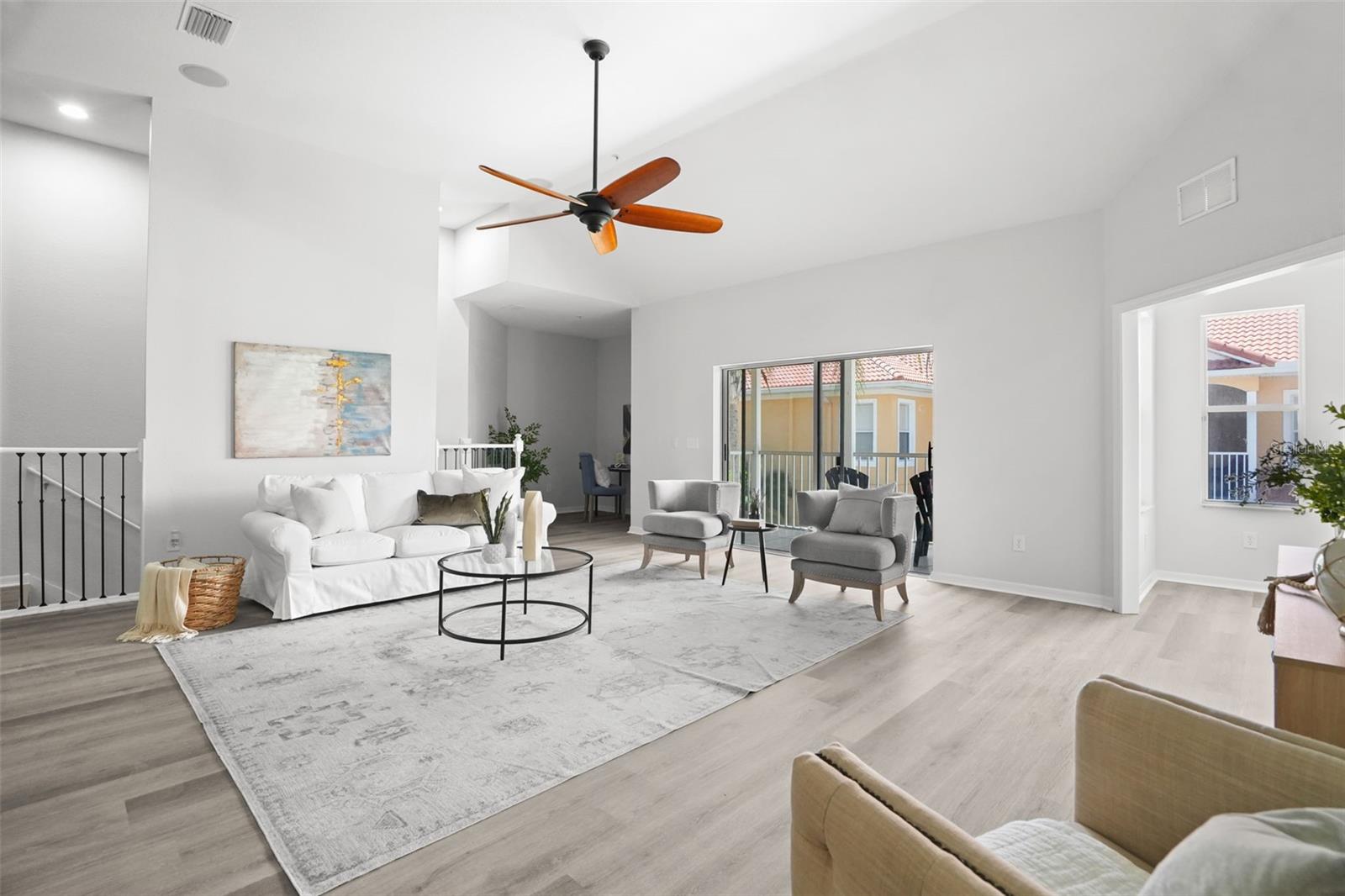 21019 SUNPOINT WAY, #201, Lutz, FL 33558