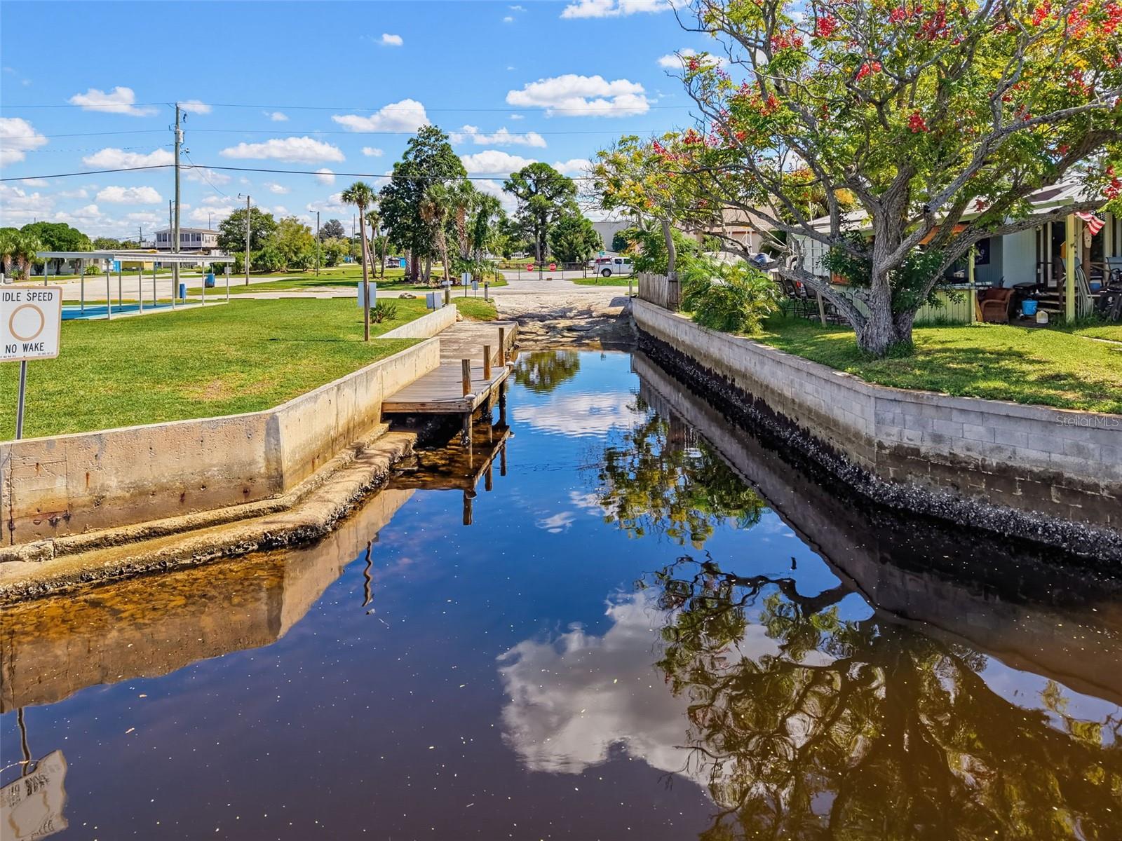 COMMUNITY BOAT RAMP!