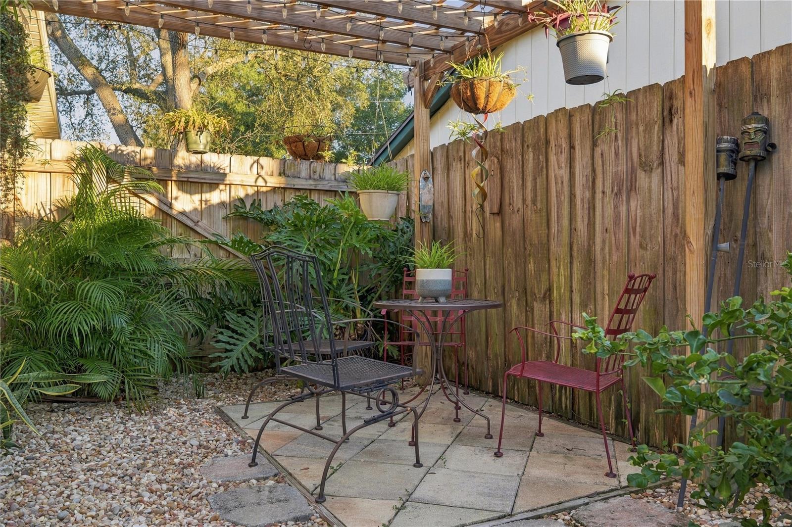 2031 NOBLETON AVENUE, Spring Hill, FL 34608