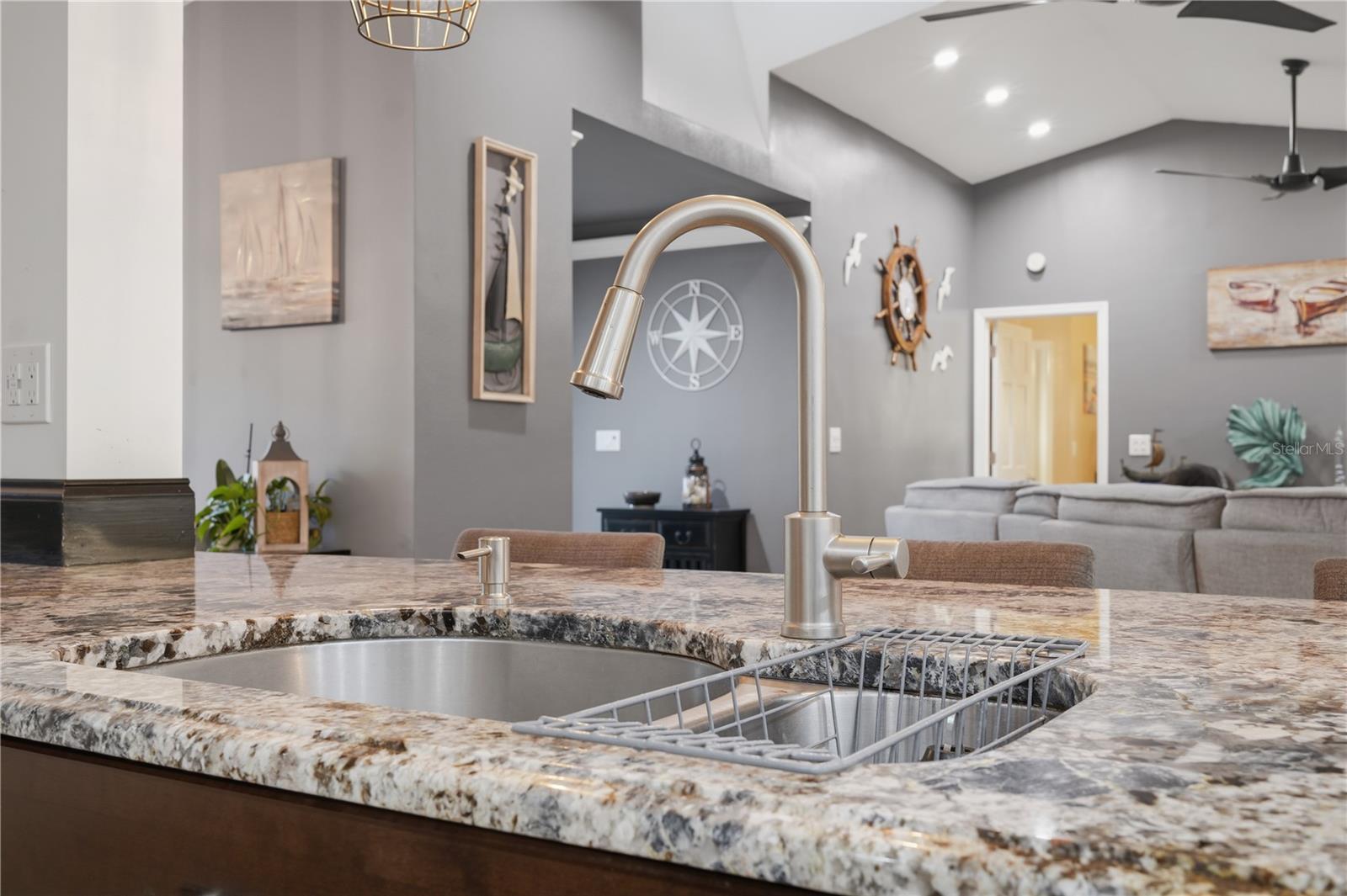 2031 NOBLETON AVENUE, Spring Hill, FL 34608