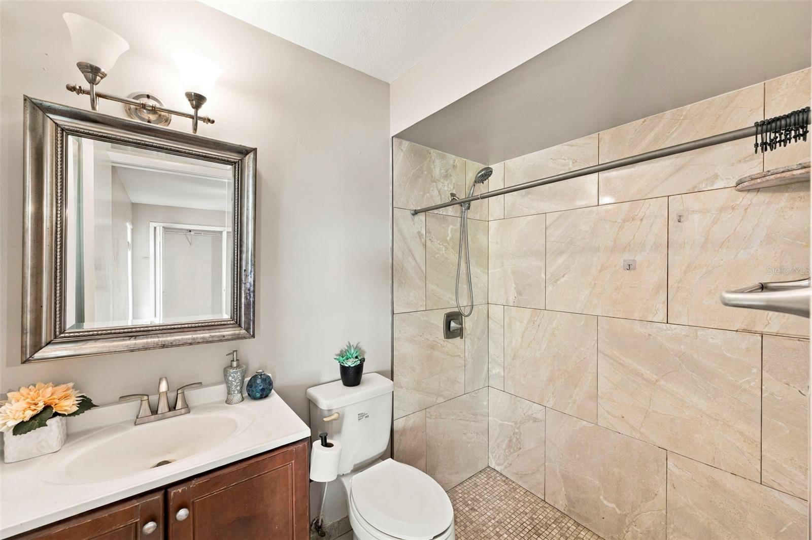 2383 GROVE VALLEY AVENUE, Palm Harbor, FL 34683