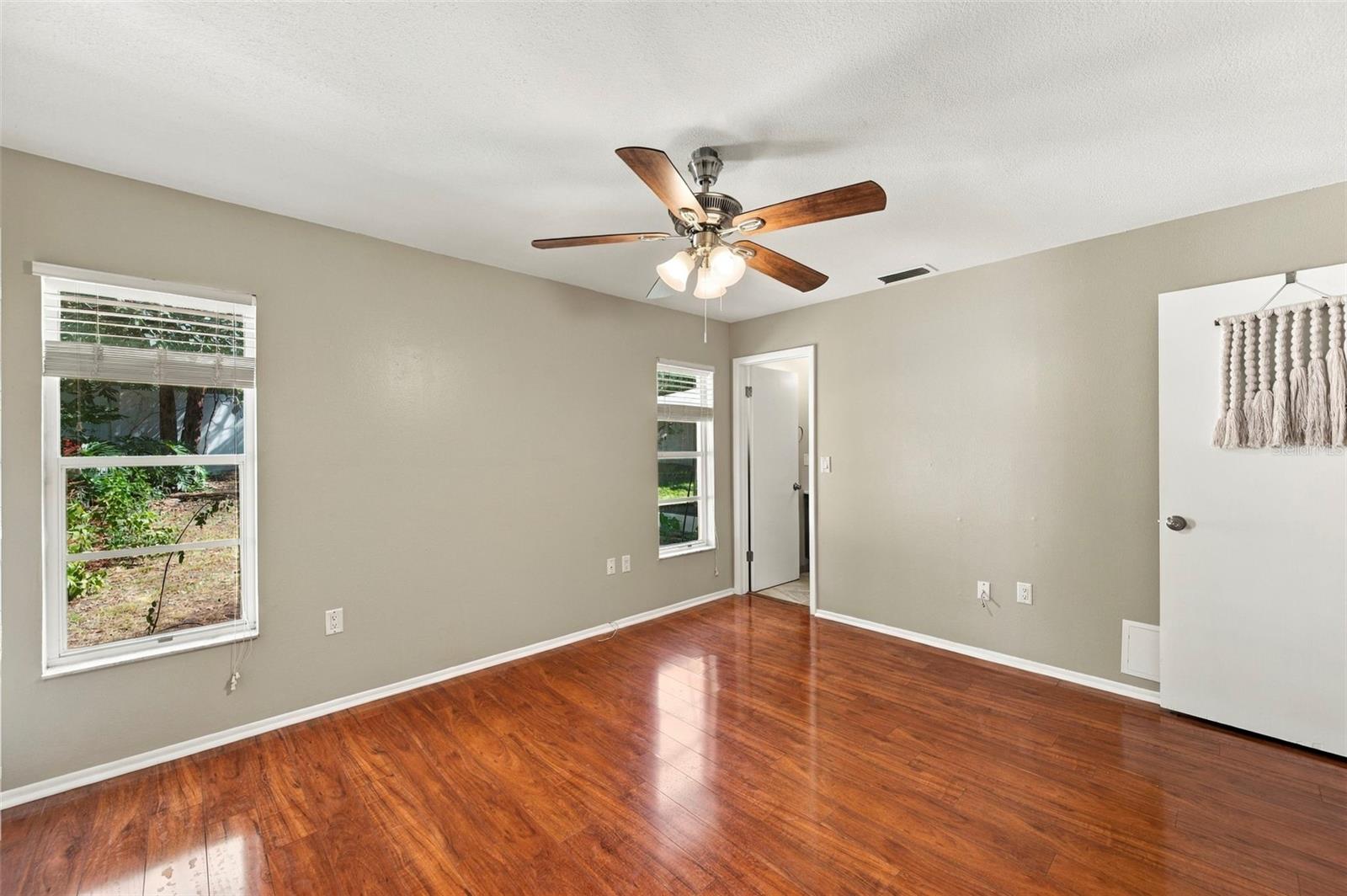 2383 GROVE VALLEY AVENUE, Palm Harbor, FL 34683