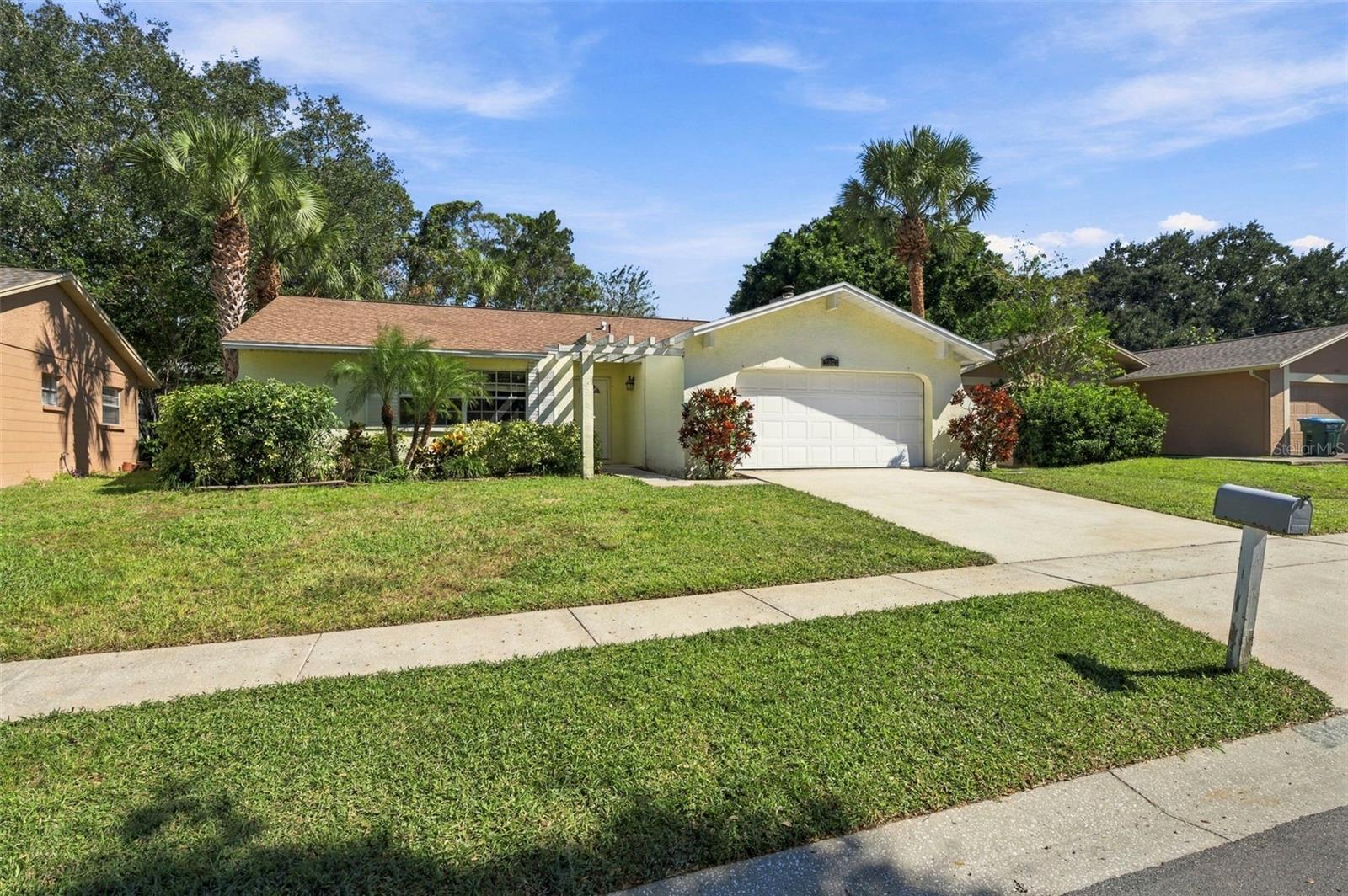 2383 GROVE VALLEY AVENUE, Palm Harbor, FL 34683