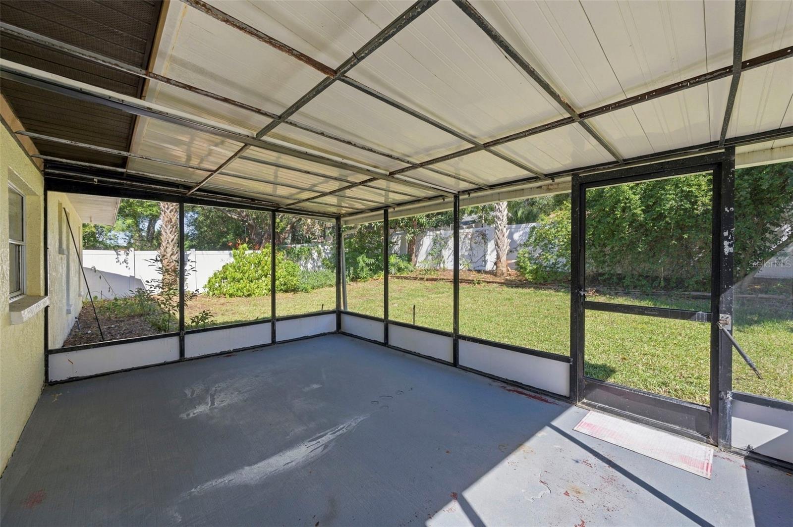 2383 GROVE VALLEY AVENUE, Palm Harbor, FL 34683