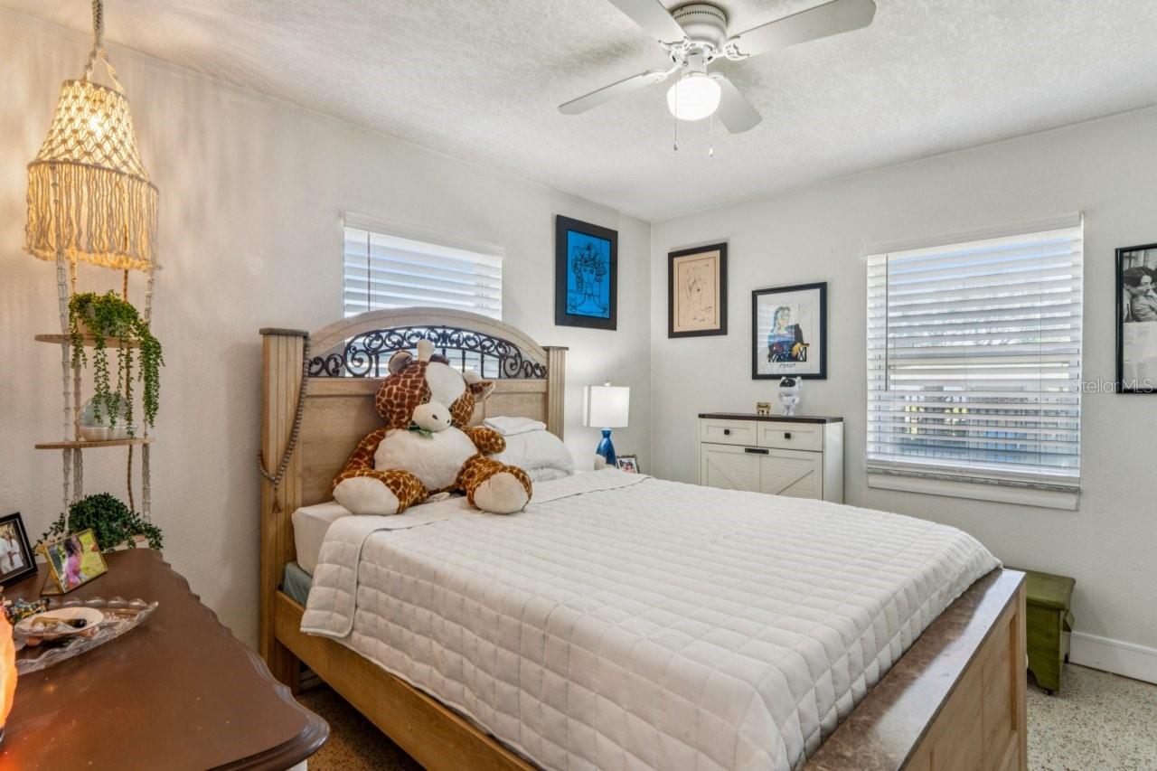 1044 SAVOY COURT, Spring Hill, FL 34606