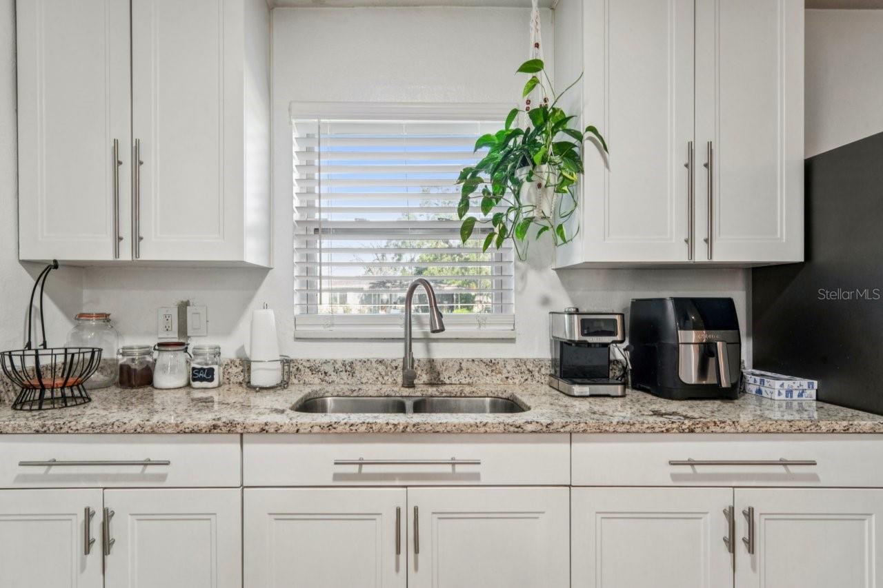 1044 SAVOY COURT, Spring Hill, FL 34606