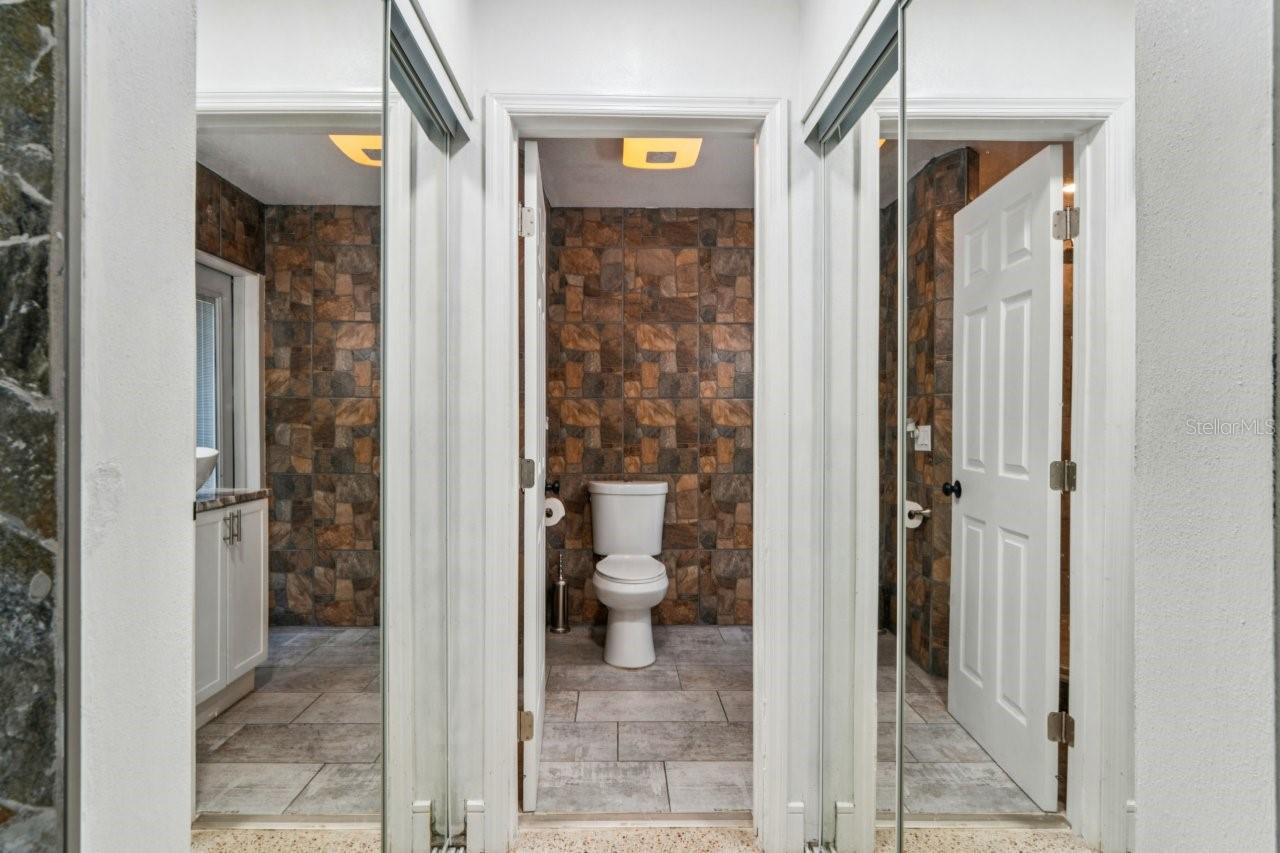 1044 SAVOY COURT, Spring Hill, FL 34606