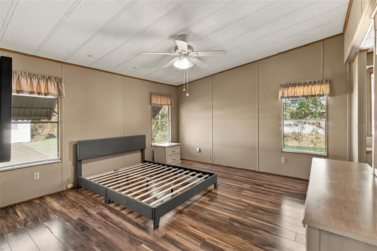 12219 FAIRWAY AVENUE, Brooksville, FL 34613