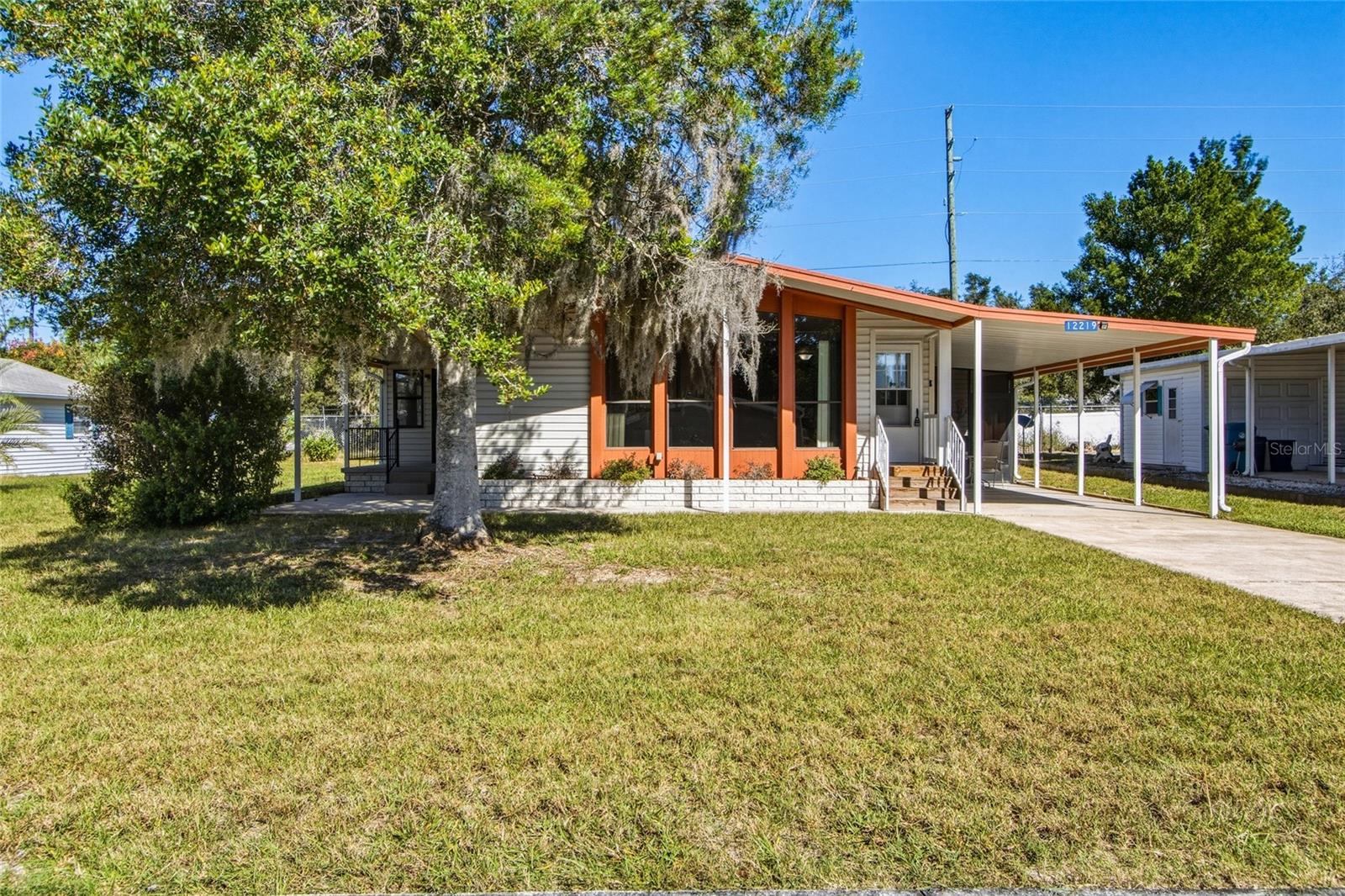 12219 FAIRWAY AVENUE, Brooksville, FL 34613