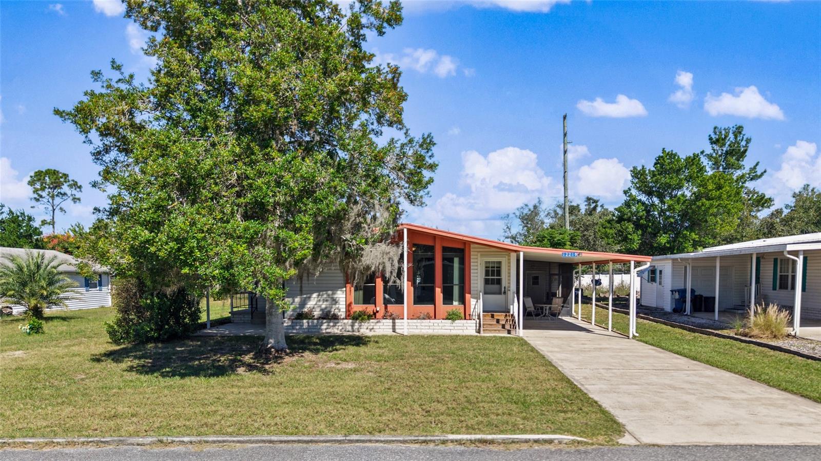 12219 FAIRWAY AVENUE, Brooksville, FL 34613 12219 FAIRWAY AVENUE, Brooksville, FL 34613