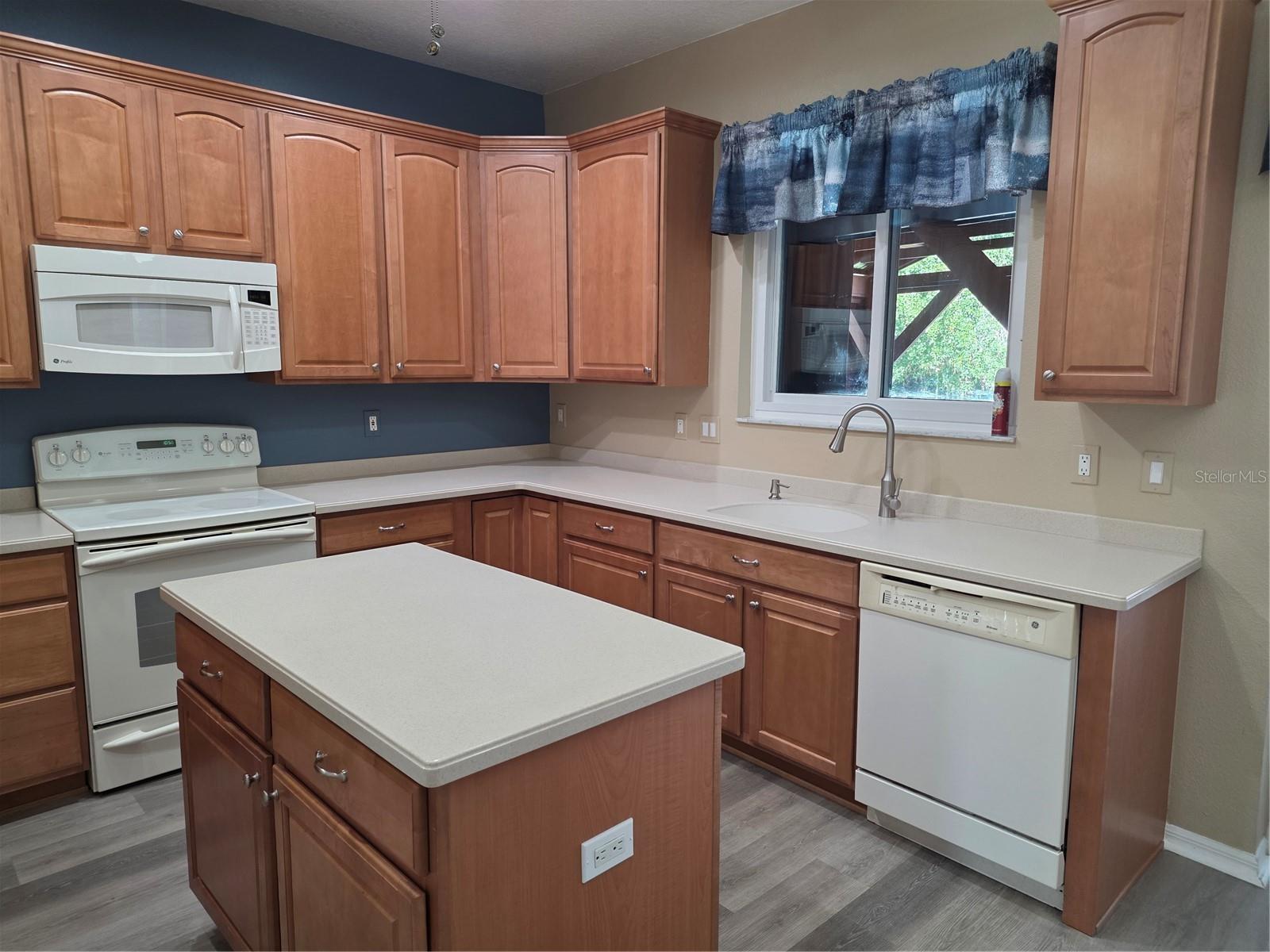 7711 ARELLI DRIVE, New Port Richey, FL 34655